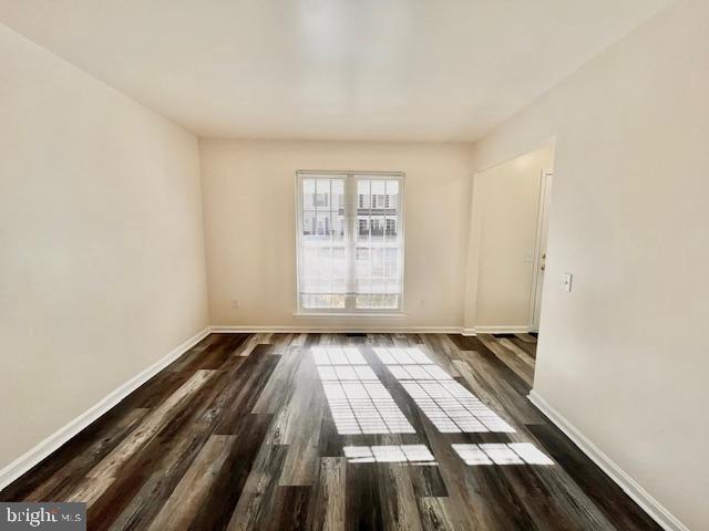 DUMONT OAKS - Residential Lease