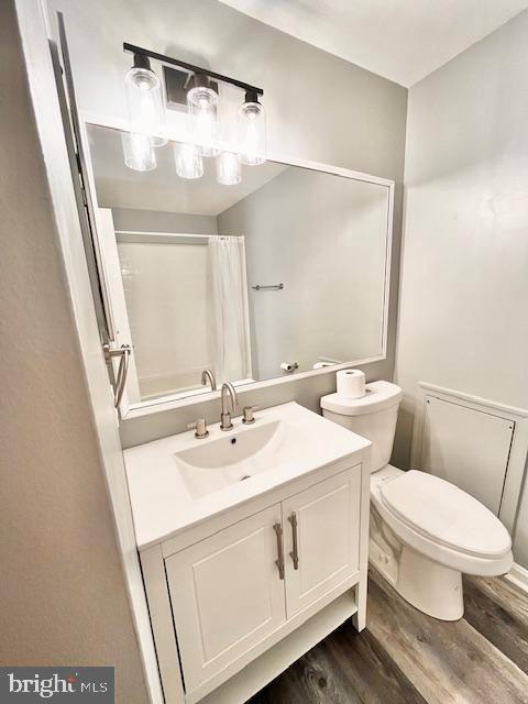 DUMONT OAKS - Residential Lease