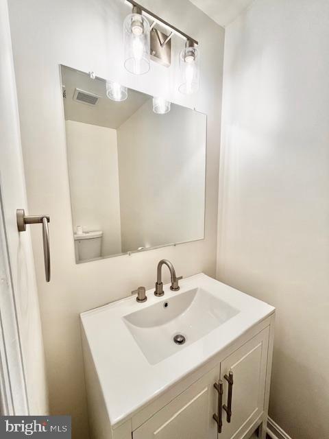 DUMONT OAKS - Residential Lease