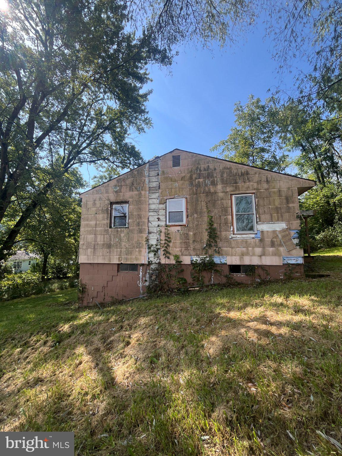 11904 COLORADO AVENUE NW