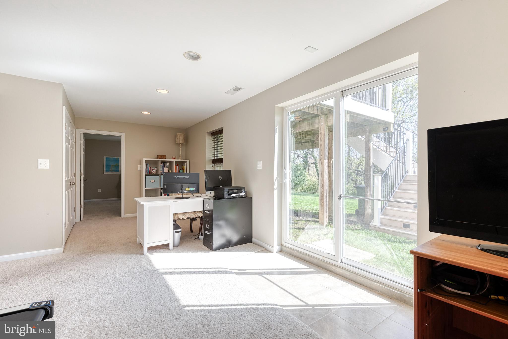 CASCADE OVERLOOK - Residential