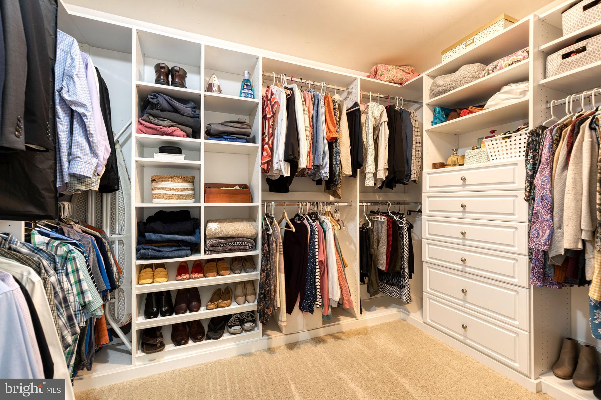 CASCADE OVERLOOK - Residential