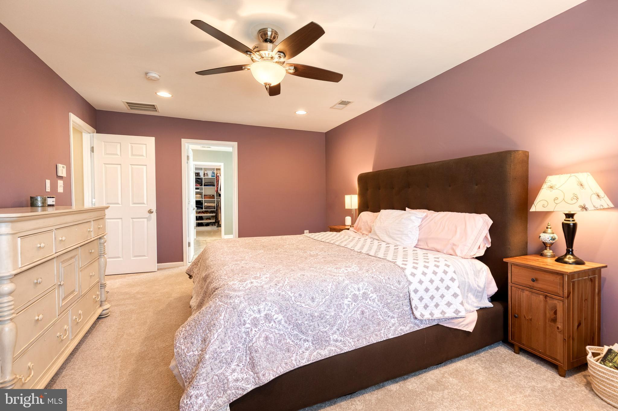 CASCADE OVERLOOK - Residential