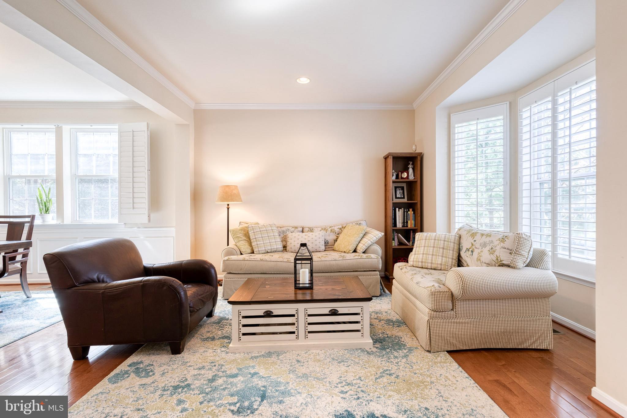 CASCADE OVERLOOK - Residential