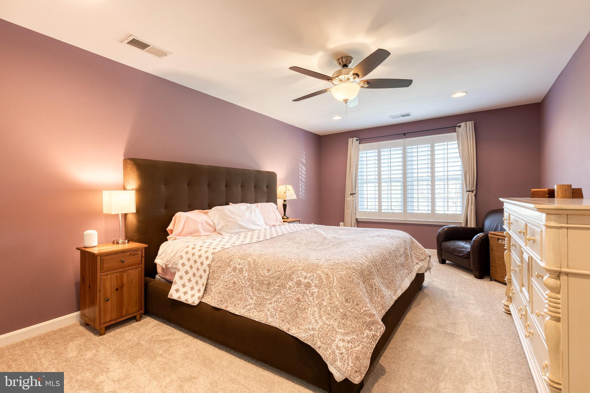 CASCADE OVERLOOK - Residential