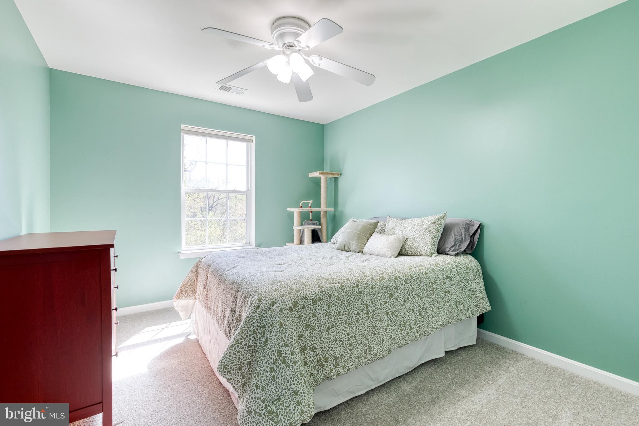 CASCADE OVERLOOK - Residential