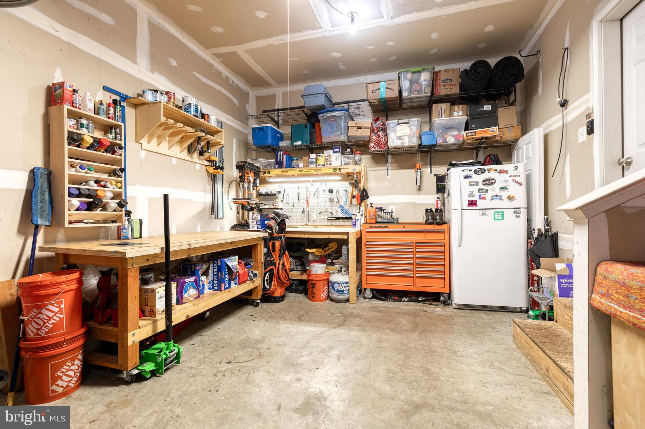 CASCADE OVERLOOK - Residential