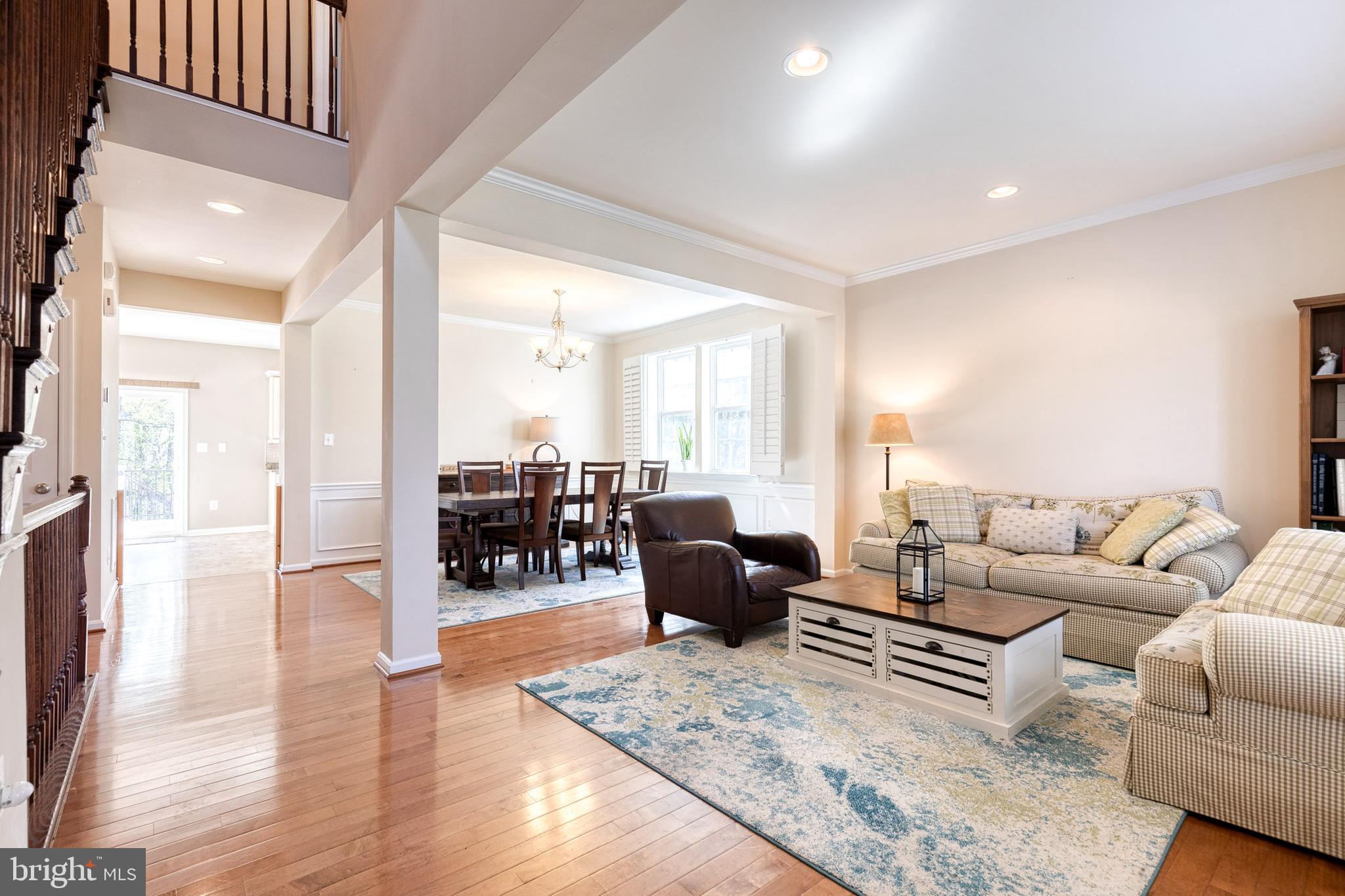 4816 YELLOW OWL COURT