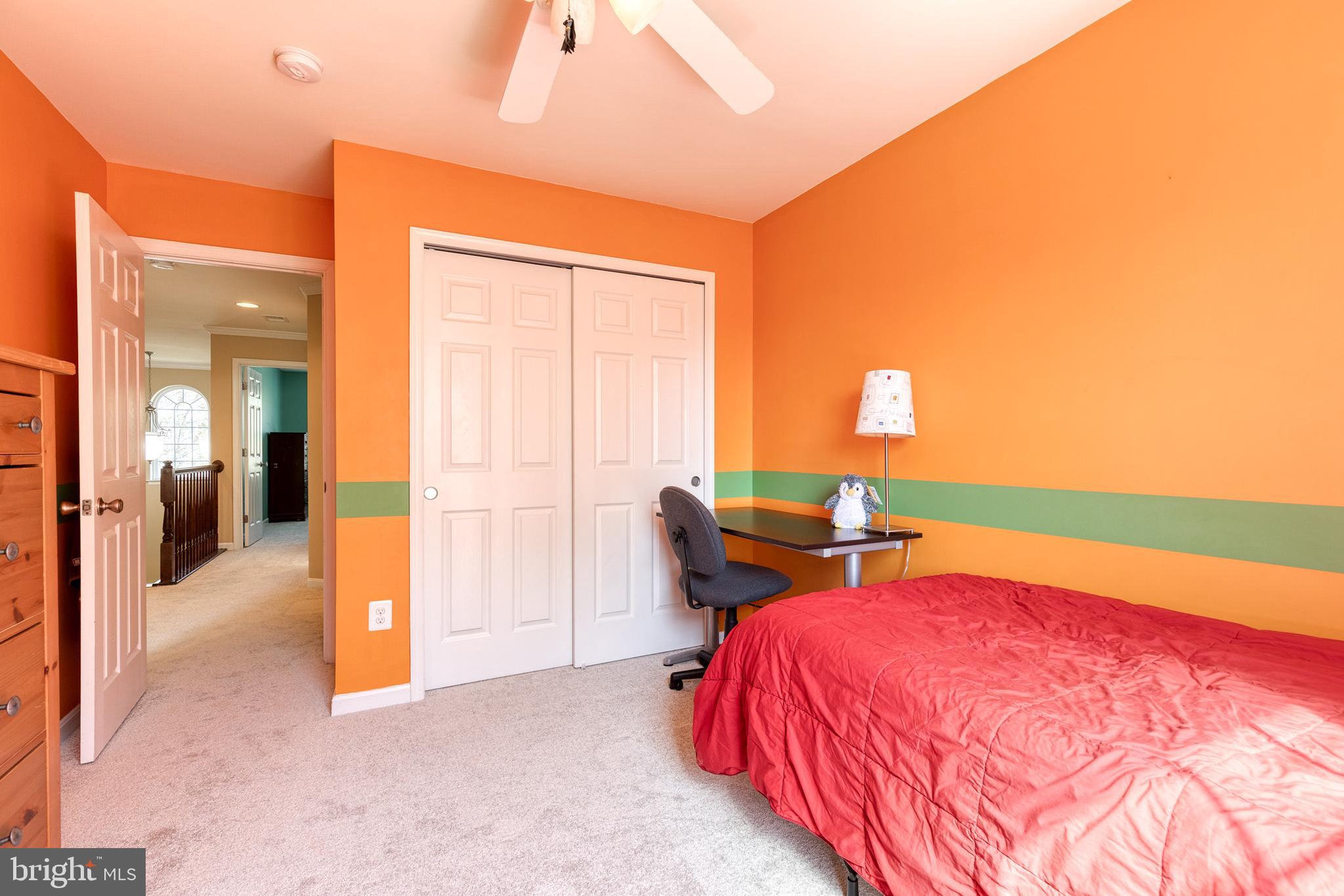 CASCADE OVERLOOK - Residential