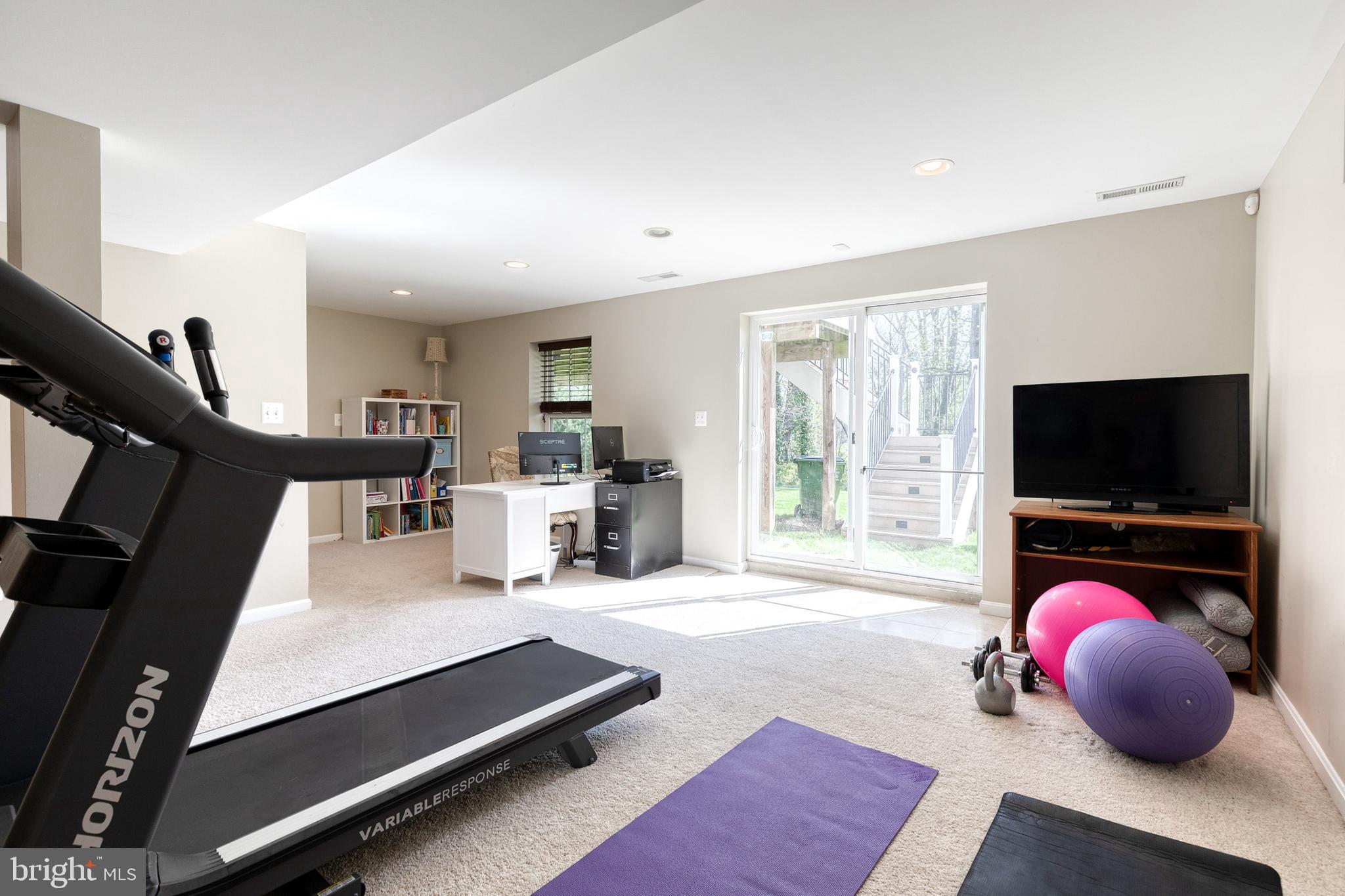 CASCADE OVERLOOK - Residential