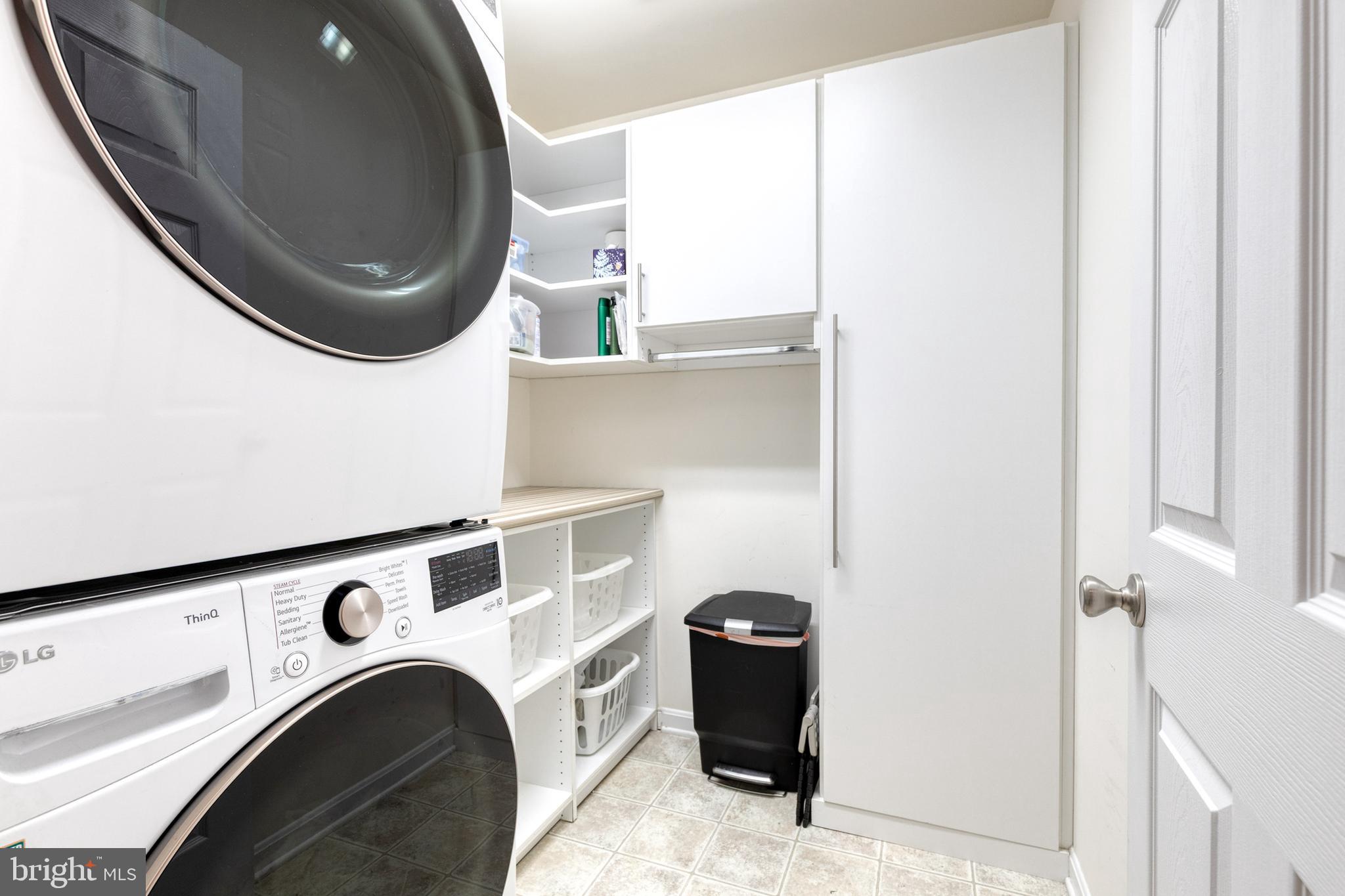 CASCADE OVERLOOK - Residential