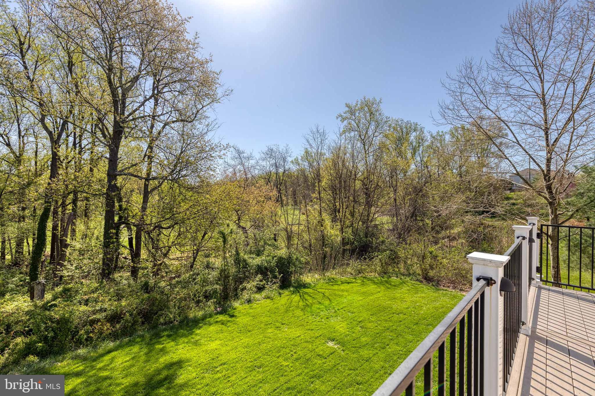 CASCADE OVERLOOK - Residential