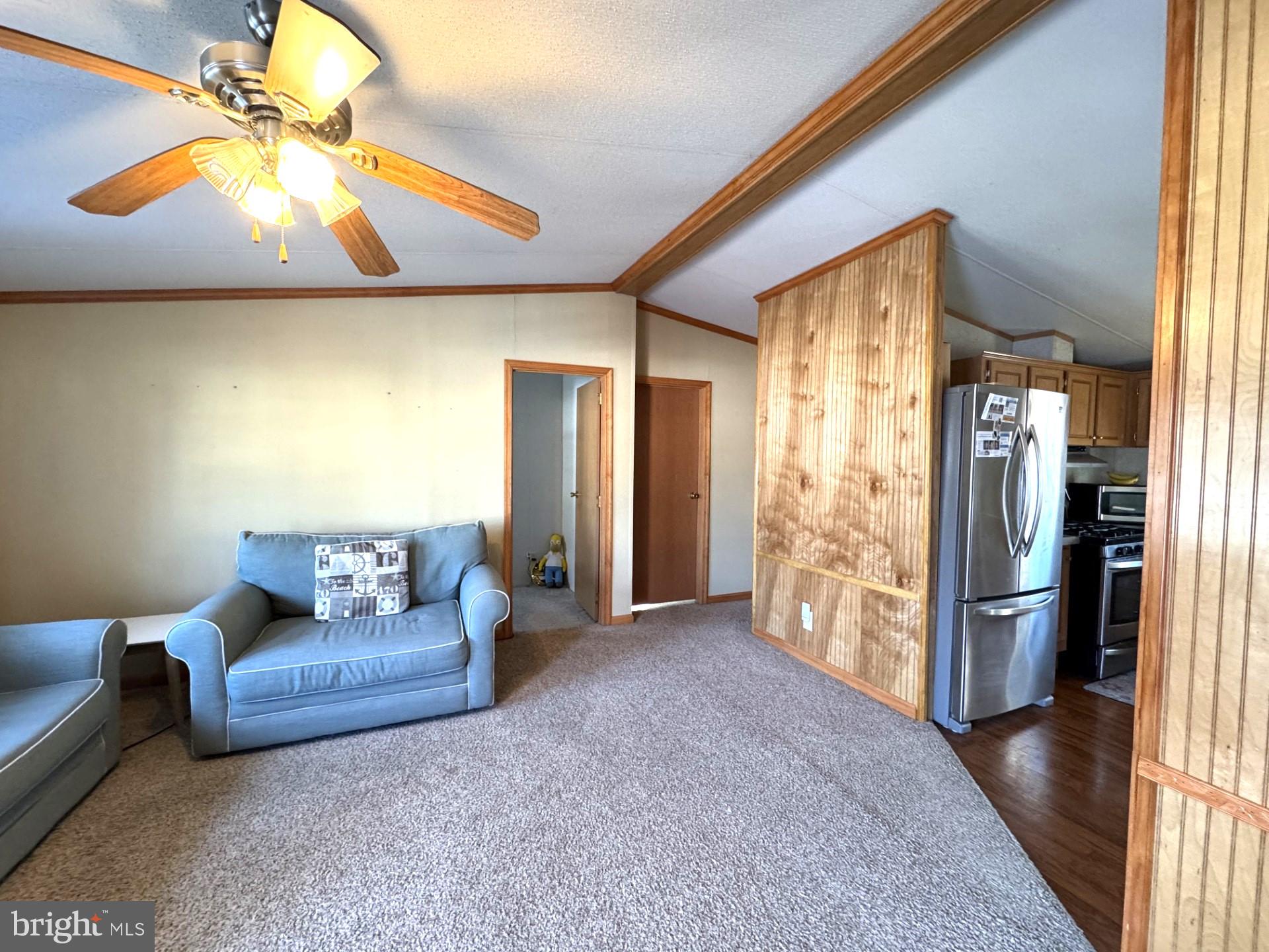 HEBRON WOODS - Residential