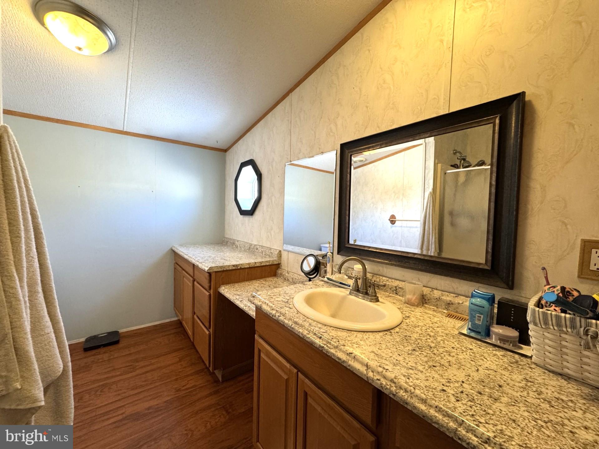 HEBRON WOODS - Residential