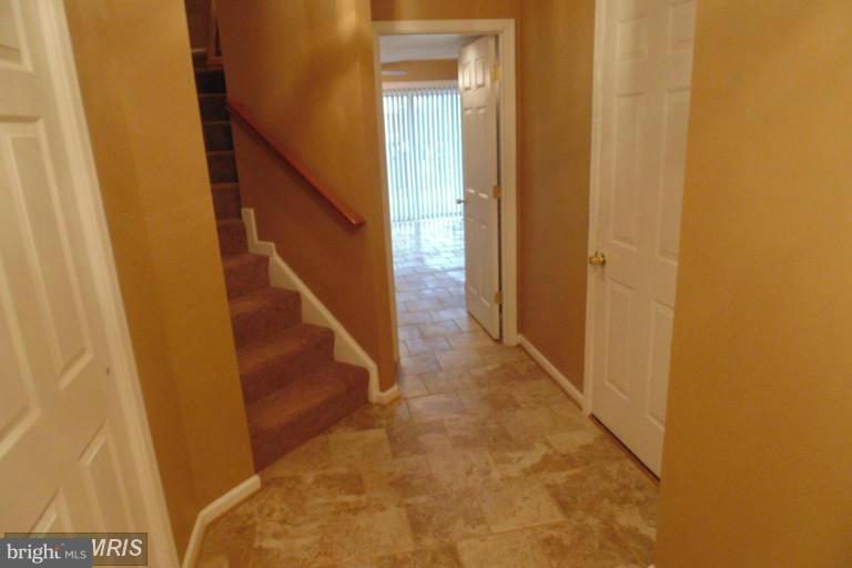 PLEASANT VIEW - Residential Lease