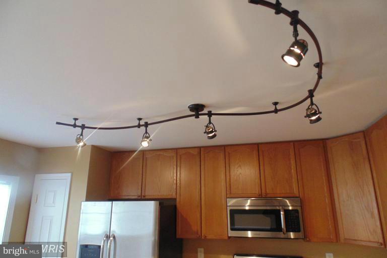 PLEASANT VIEW - Residential Lease