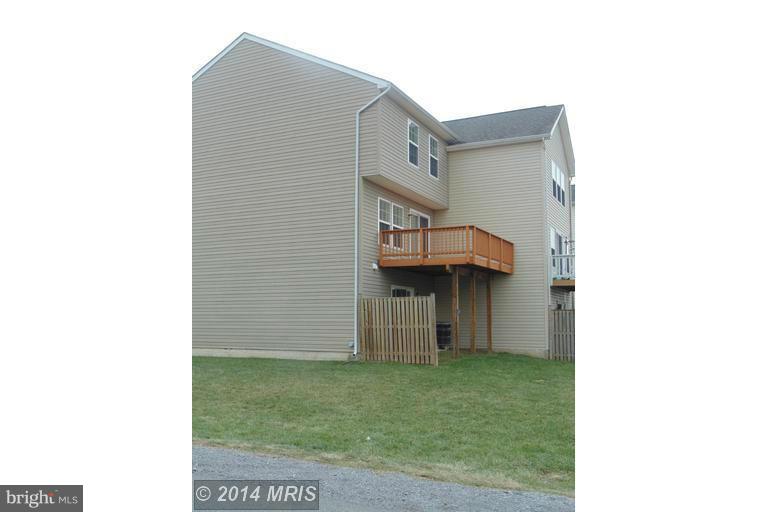 PLEASANT VIEW - Residential Lease