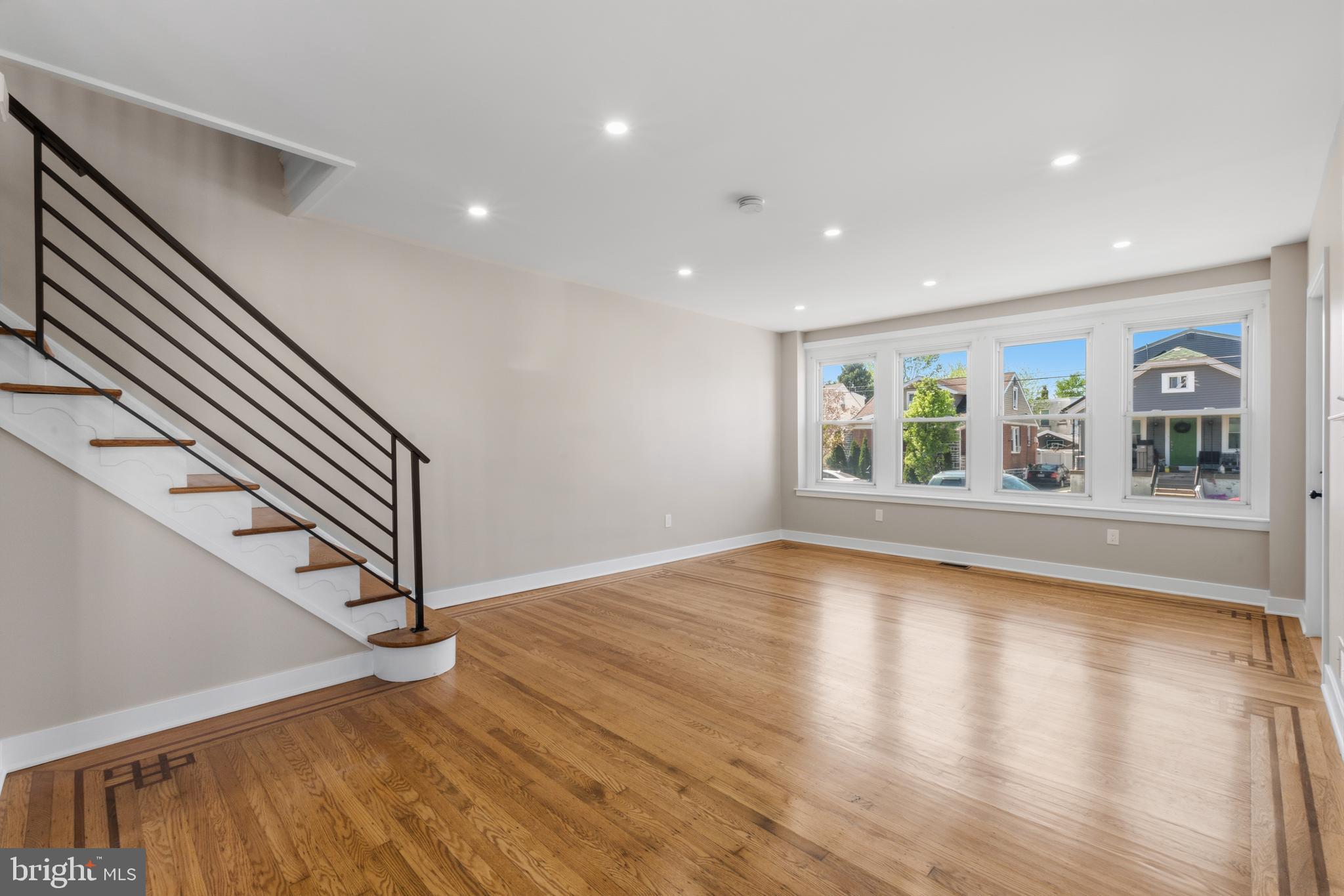 PHILADELPHIA (NORTHEAST) - Residential