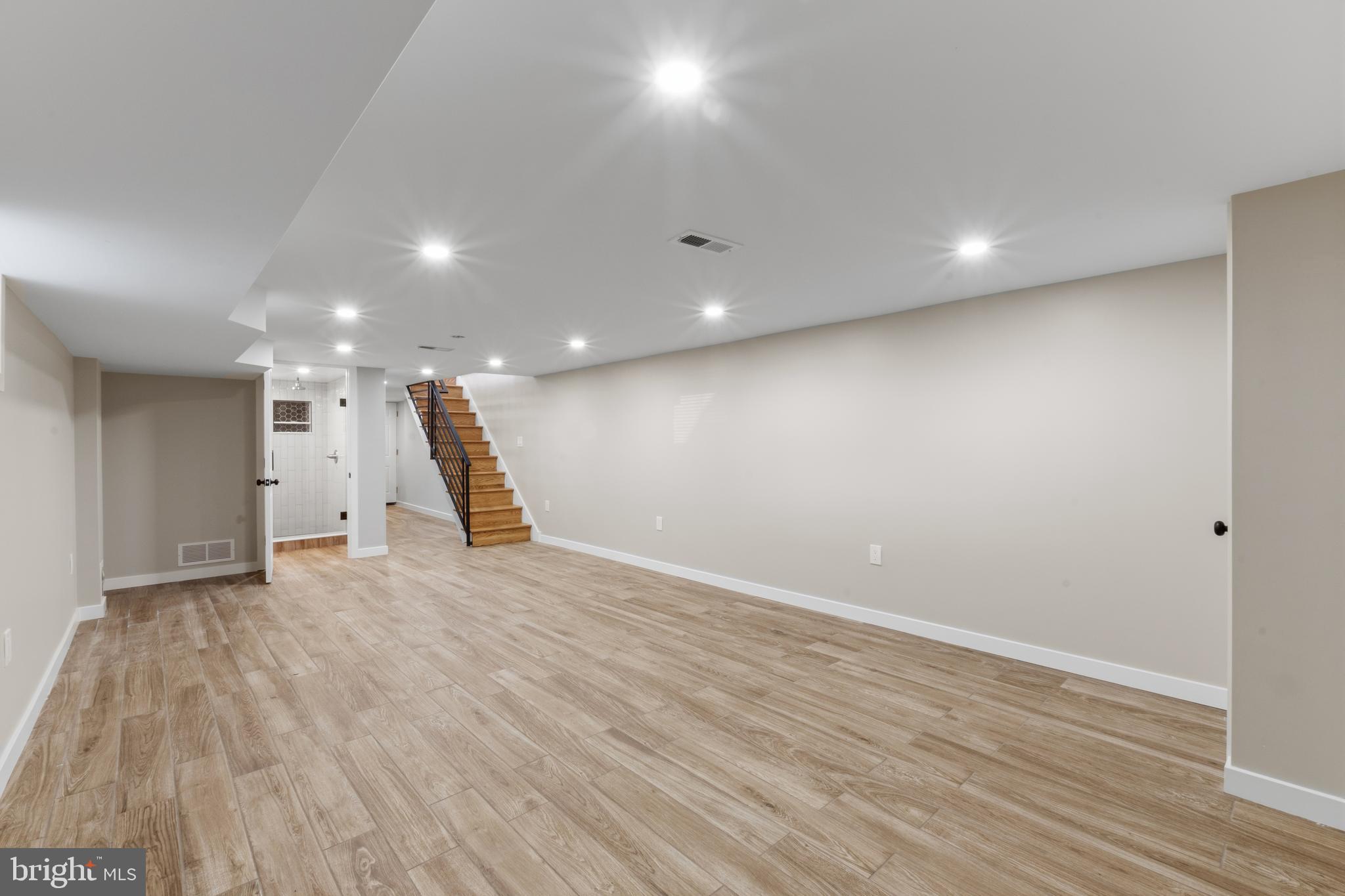 PHILADELPHIA (NORTHEAST) - Residential