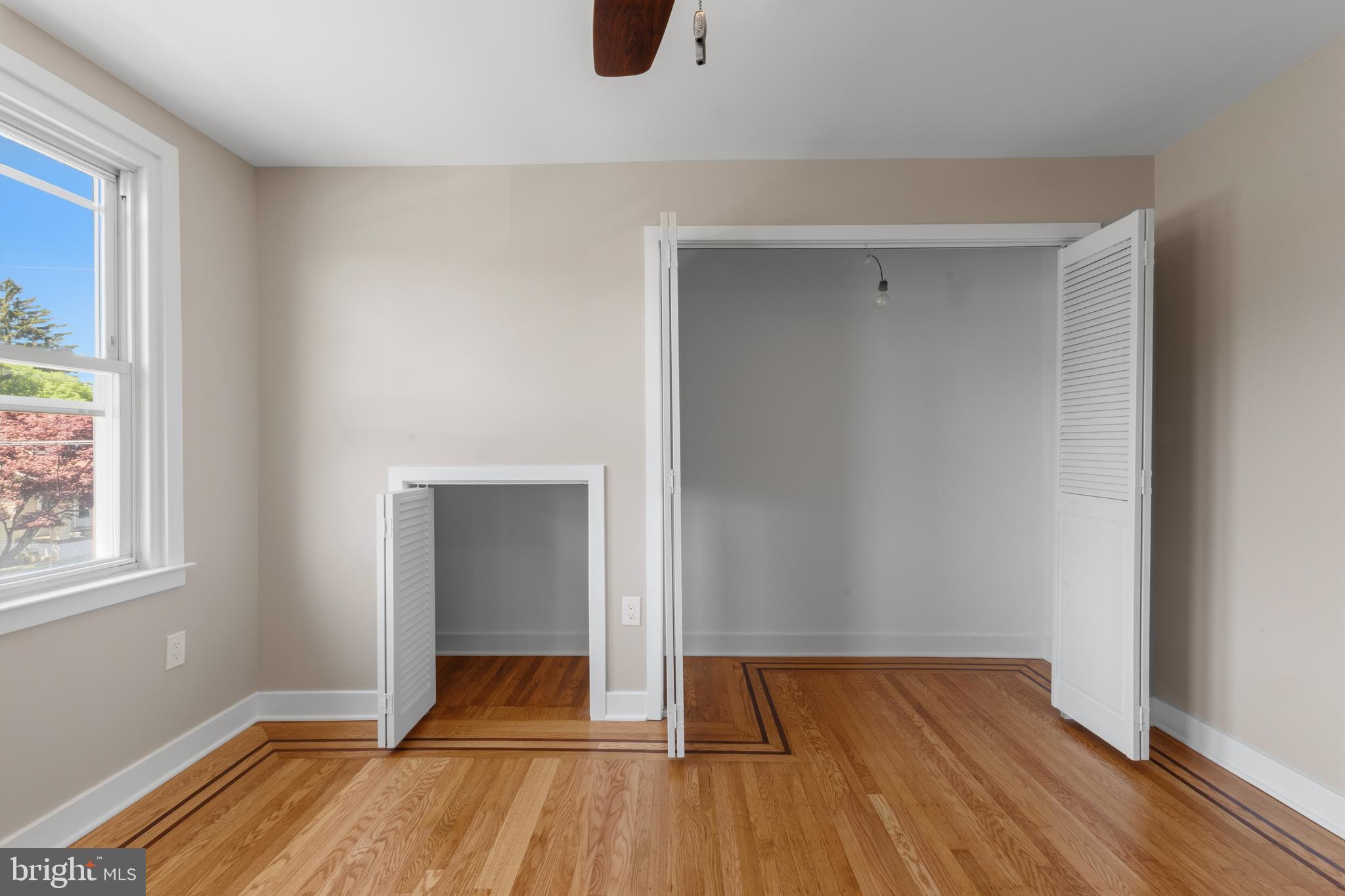 PHILADELPHIA (NORTHEAST) - Residential