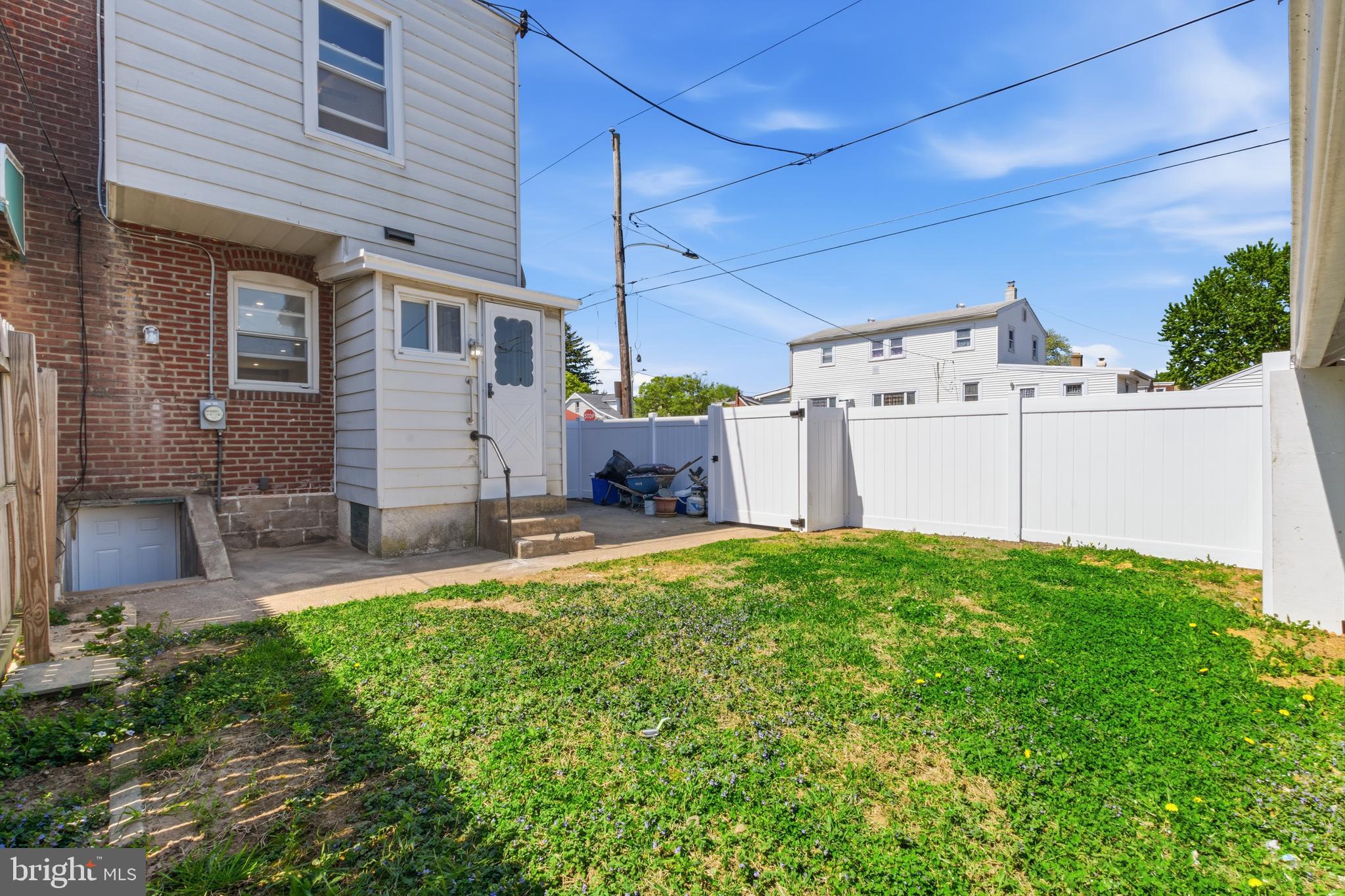 PHILADELPHIA (NORTHEAST) - Residential