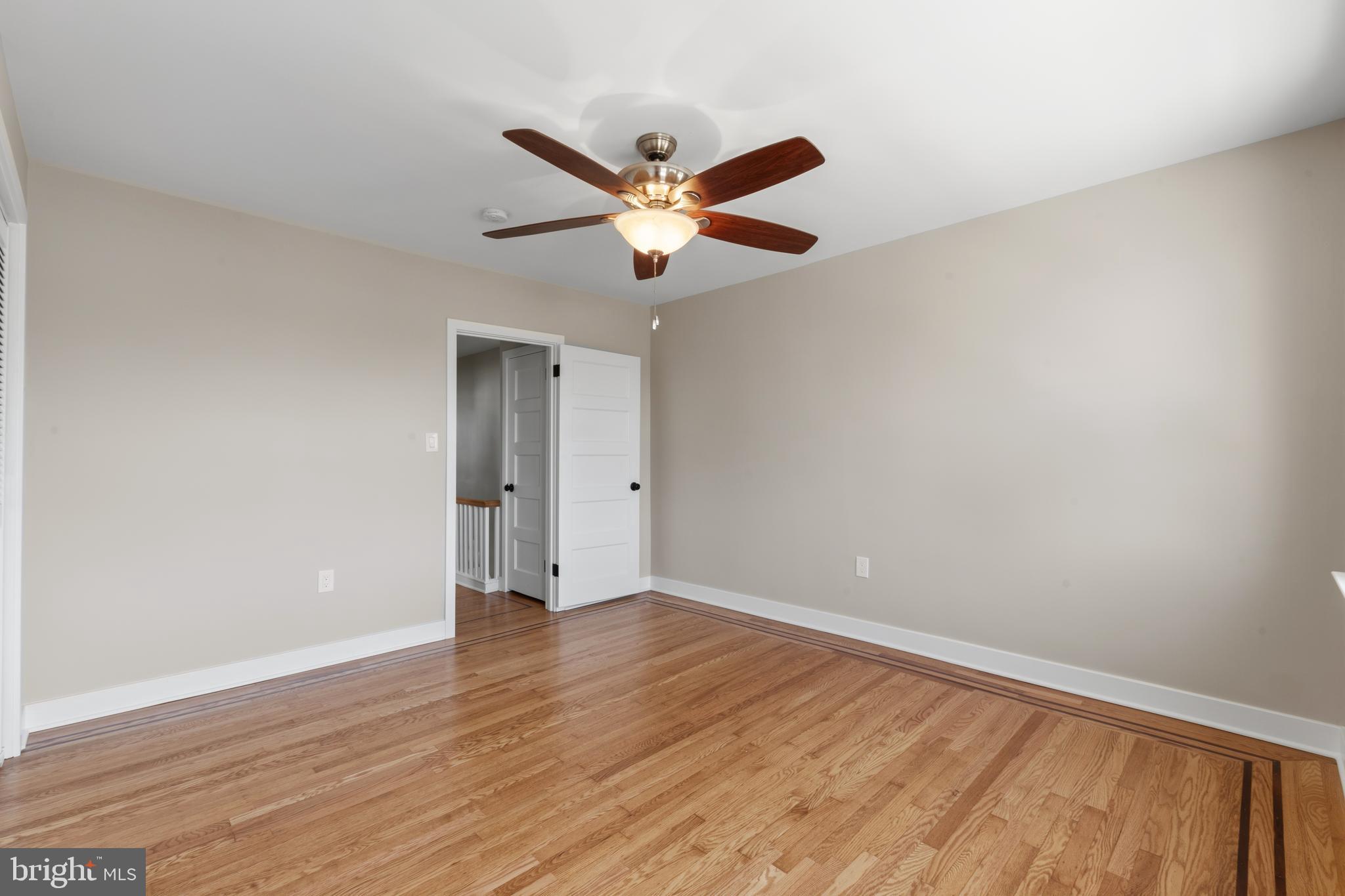 PHILADELPHIA (NORTHEAST) - Residential