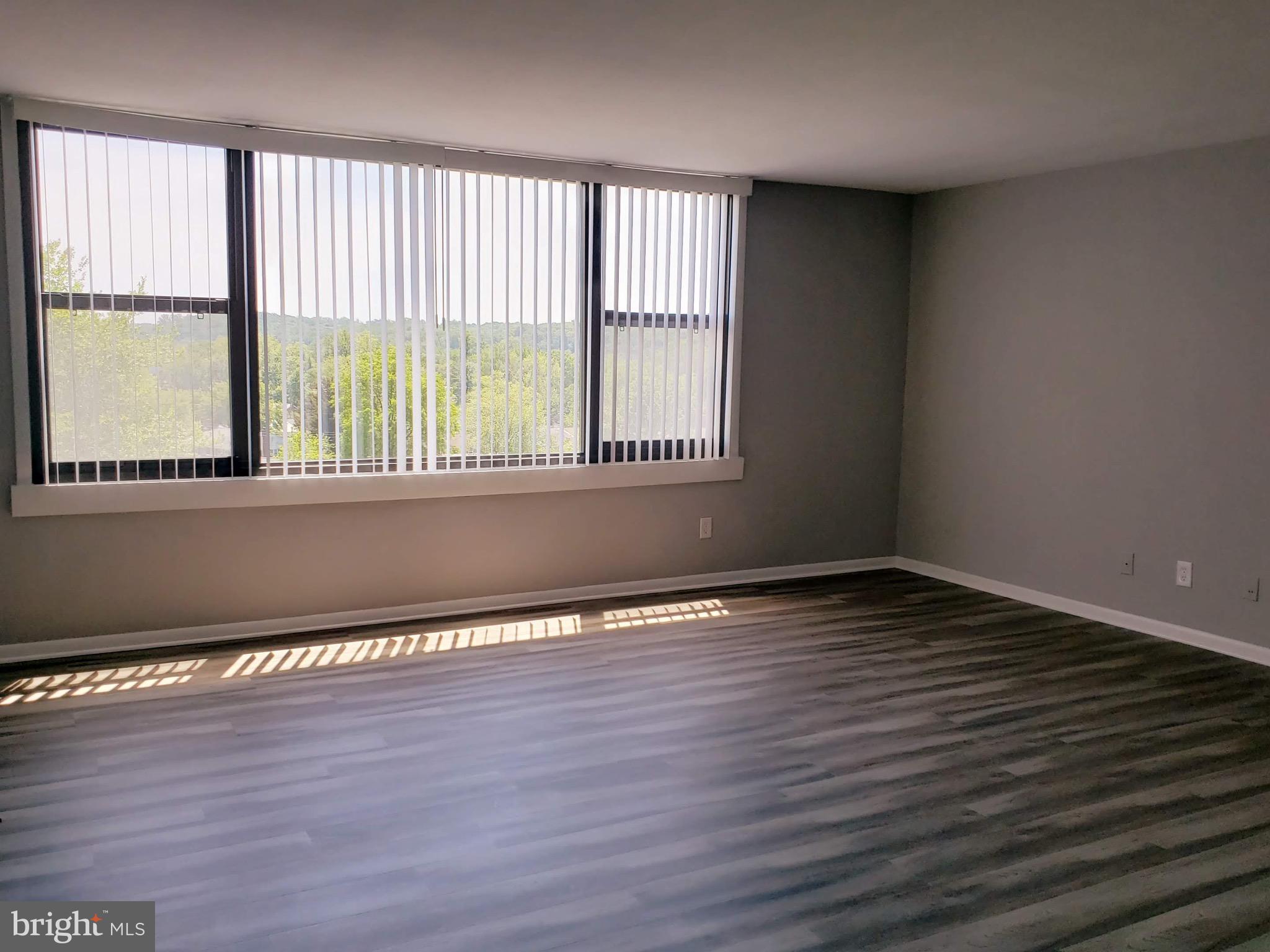 FORTY SIX HUNDRED - Residential Lease