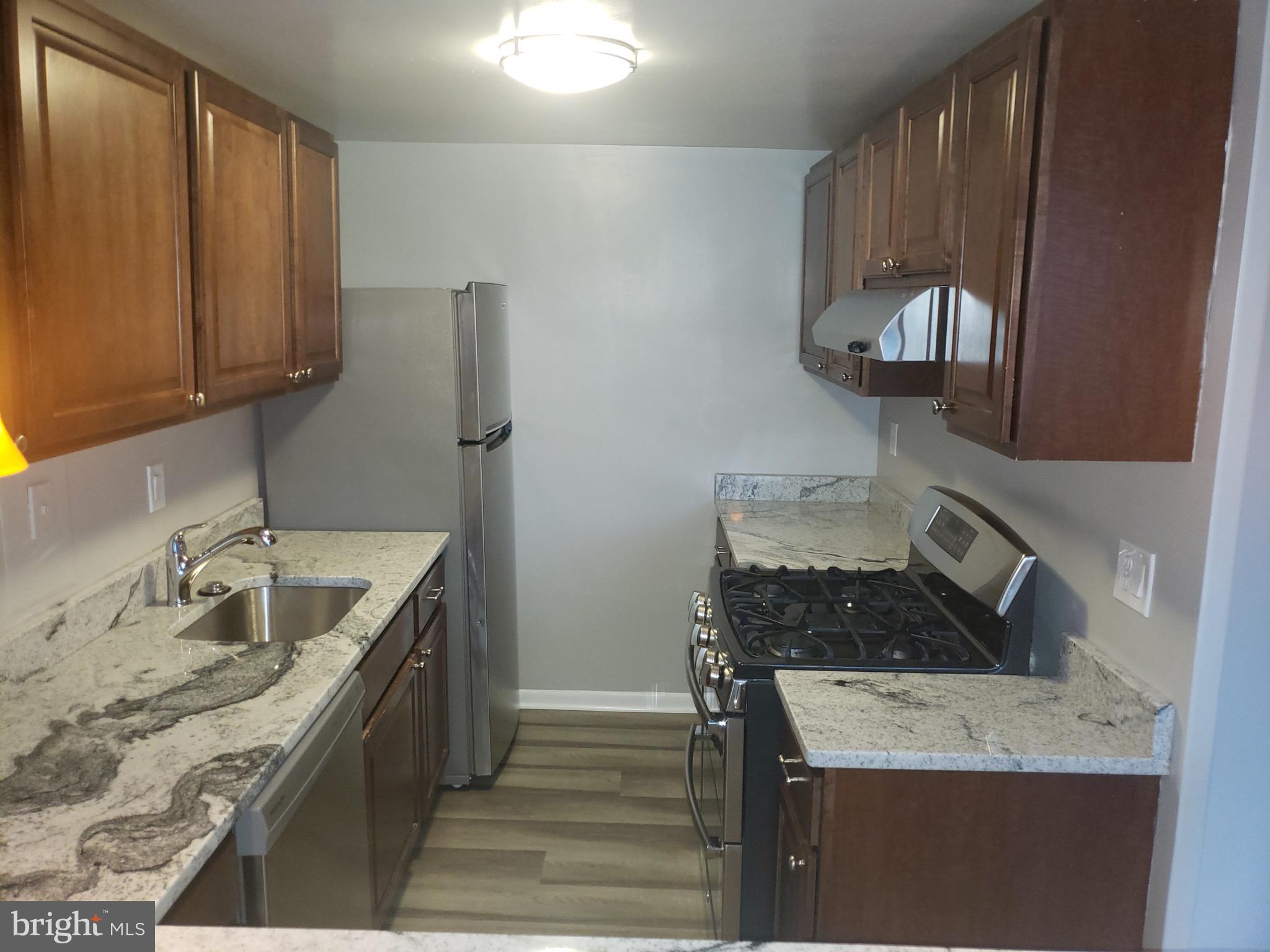 FORTY SIX HUNDRED - Residential Lease