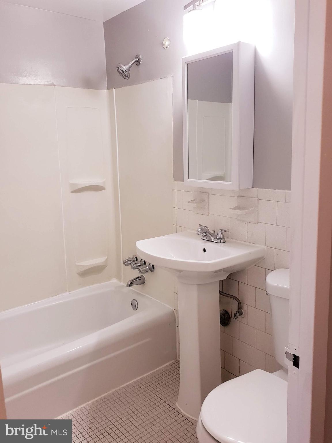 FORTY SIX HUNDRED - Residential Lease