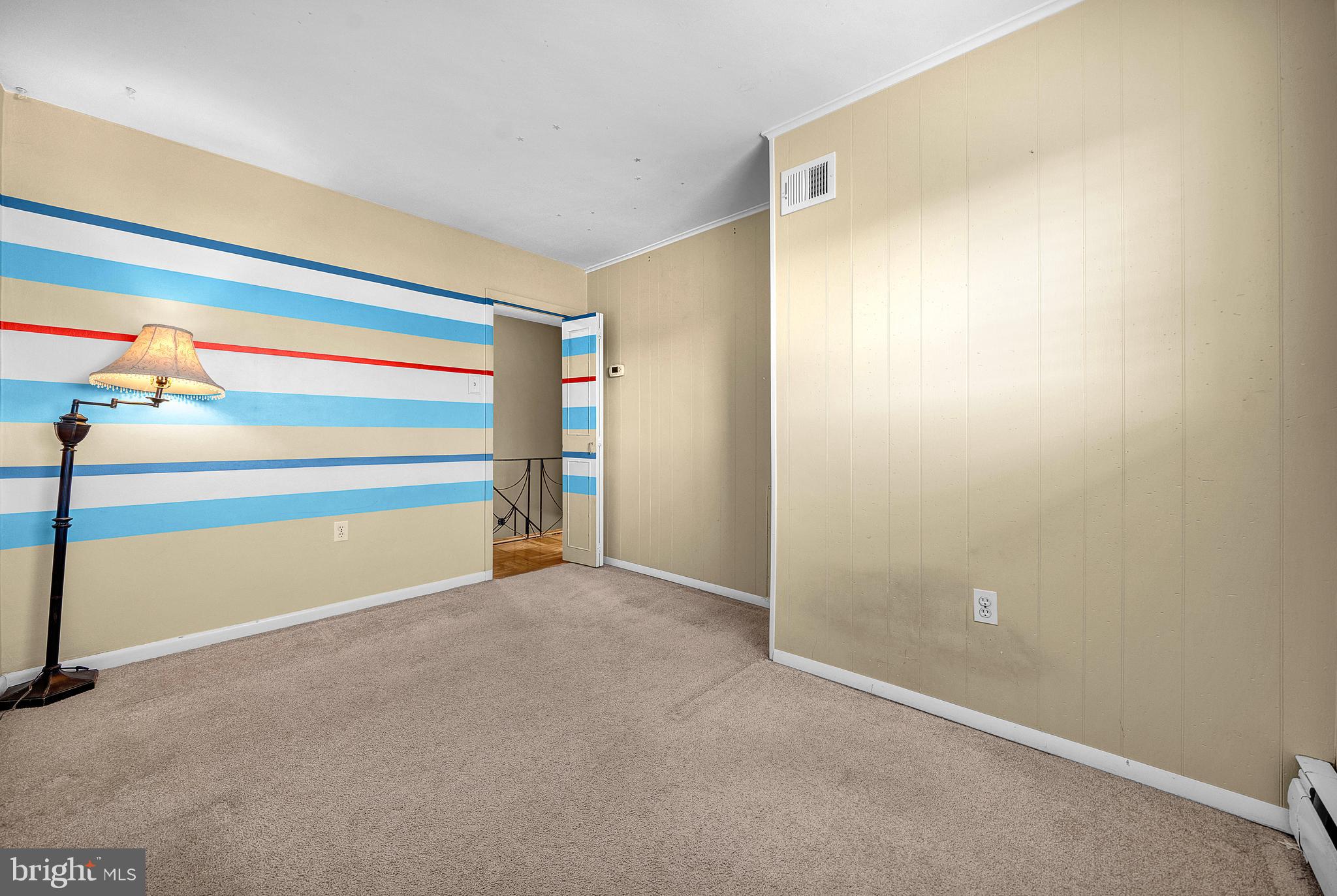 FOX CHASE - Residential