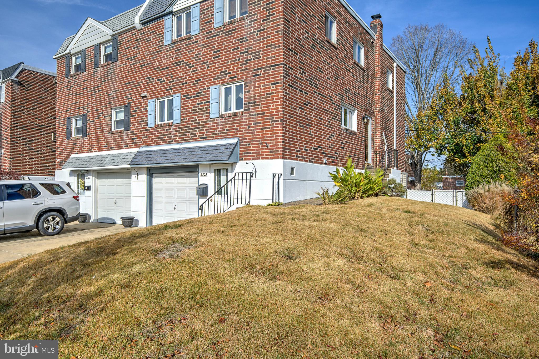FOX CHASE - Residential