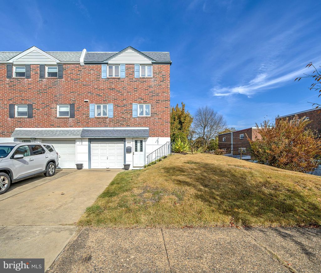 Photo of 8305 Strahle Place, PHILADELPHIA, PA 19111 (MLS # PAPH2558548)
