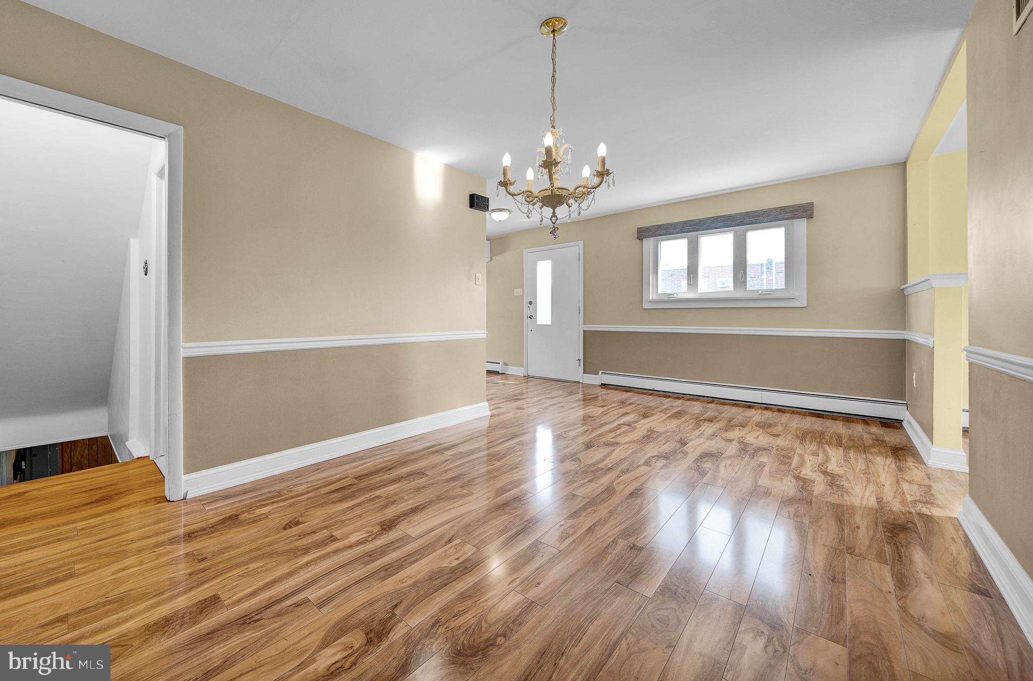 FOX CHASE - Residential