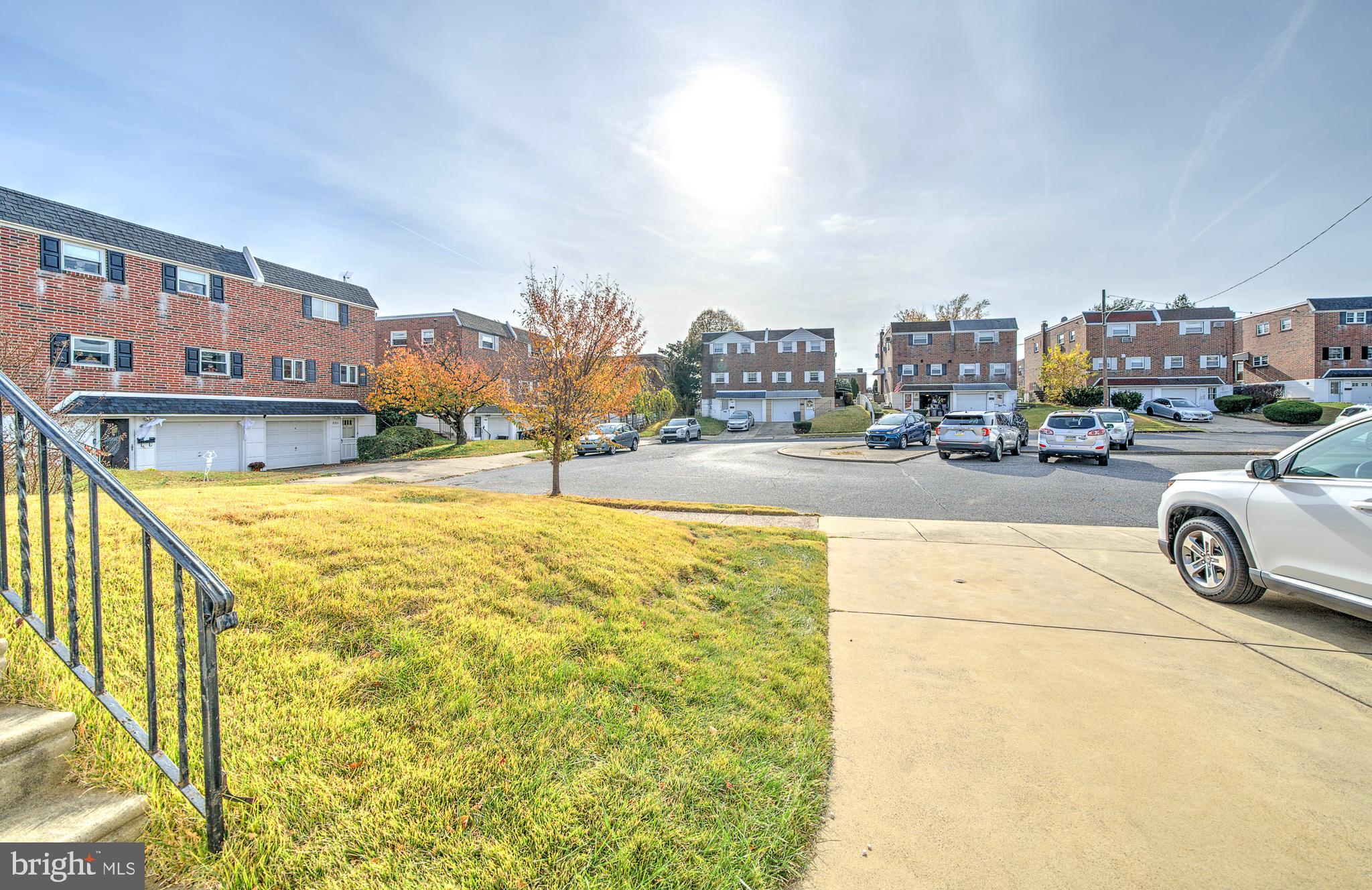 FOX CHASE - Residential