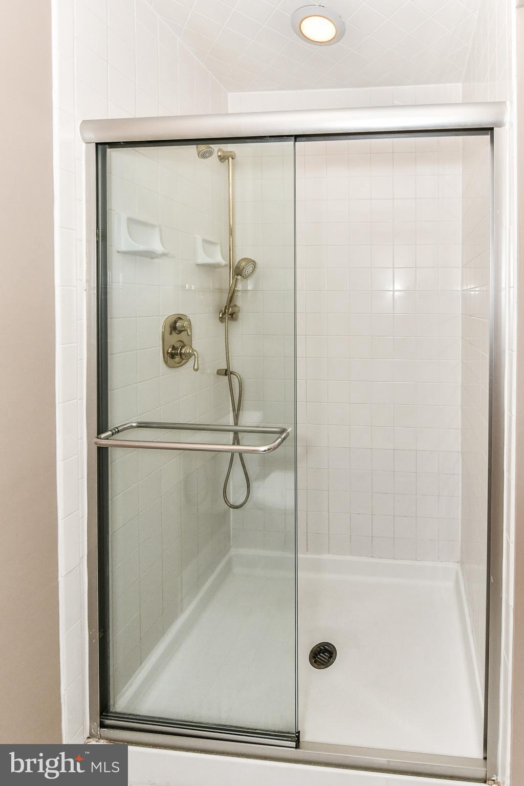 WESTHAVEN - Residential Lease