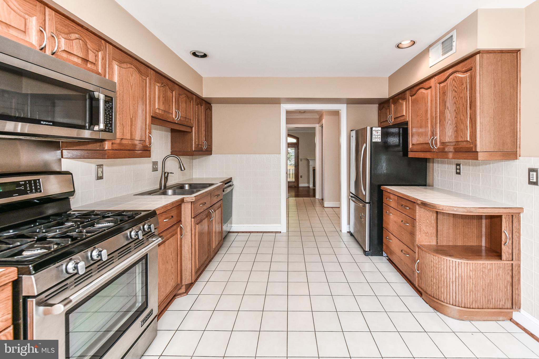 WESTHAVEN - Residential Lease