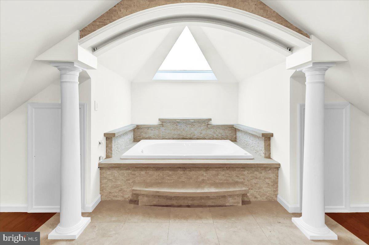 WEST WYOMISSING - Residential