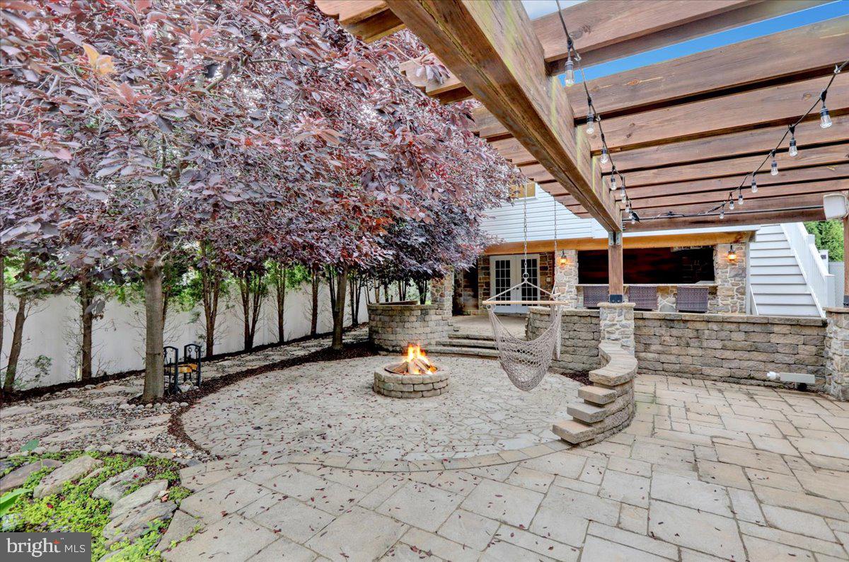 WEST WYOMISSING - Residential