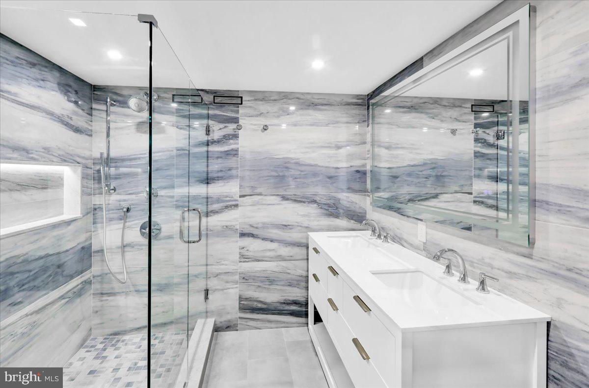 WEST WYOMISSING - Residential