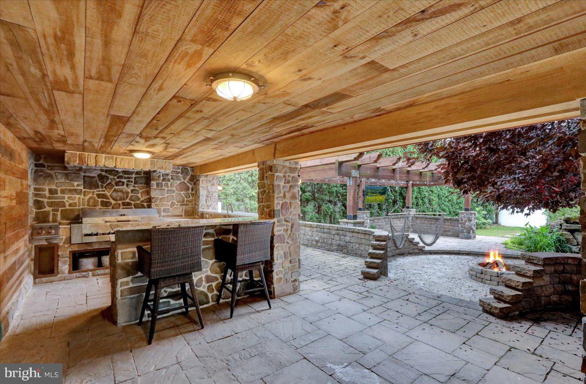 WEST WYOMISSING - Residential