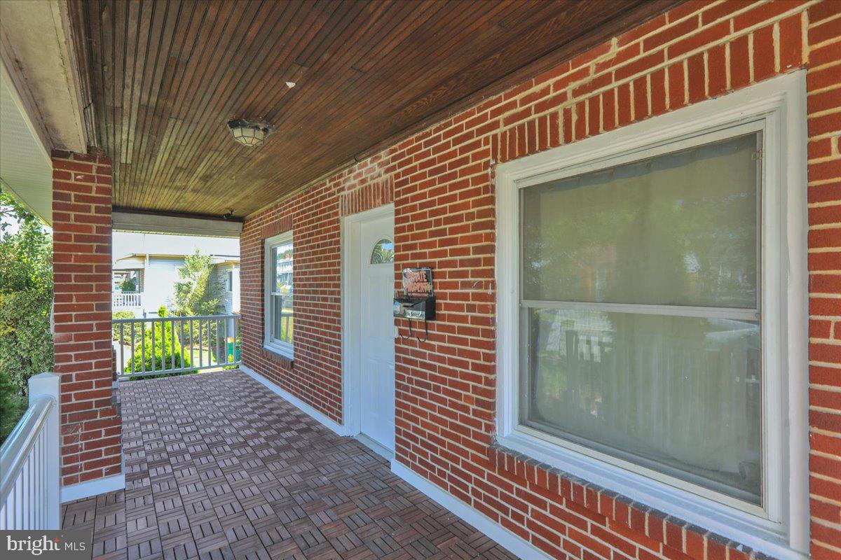 2160 READING AVENUE