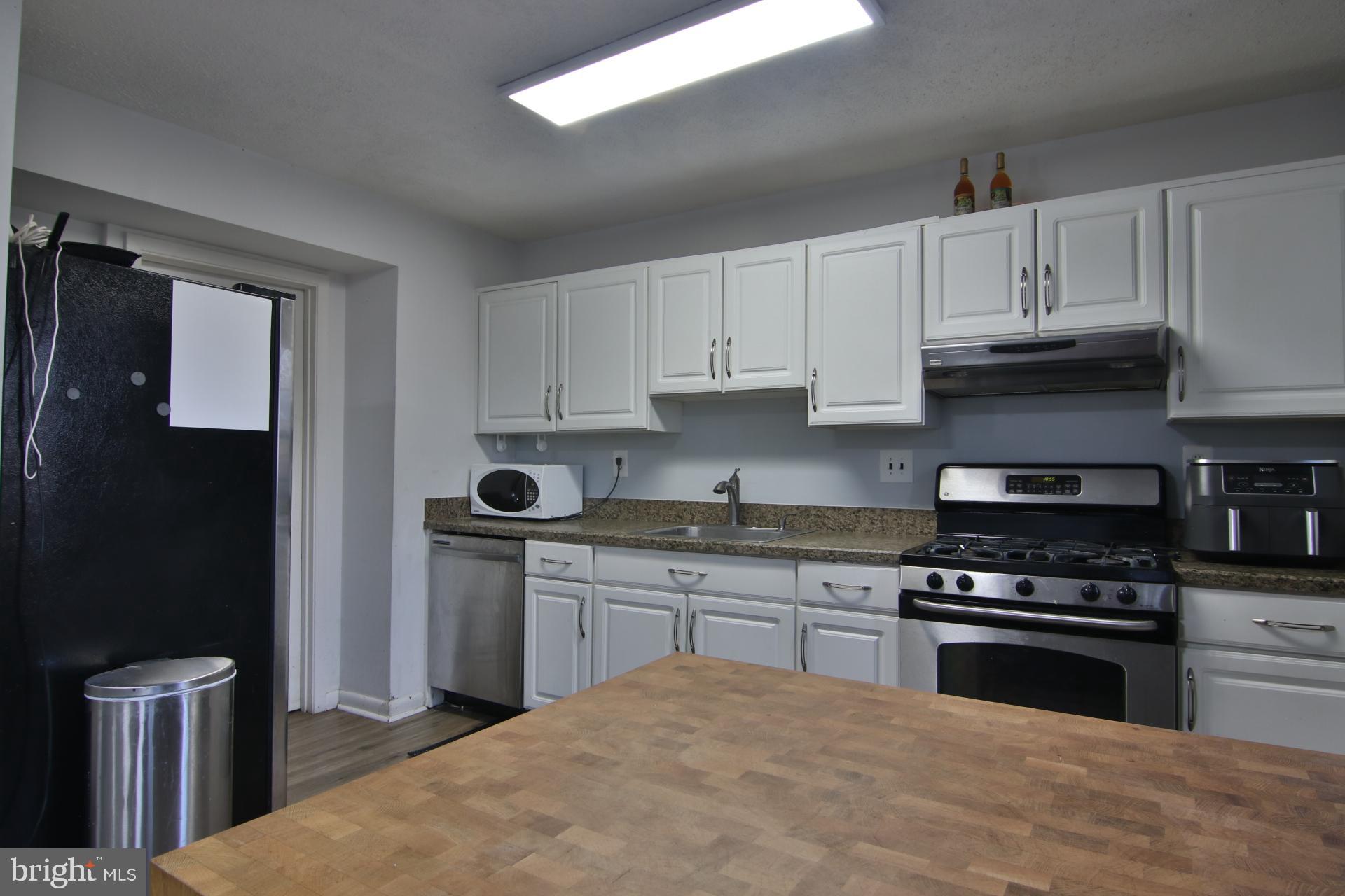 ANDOVER HEIGHTS CONDO I - Residential