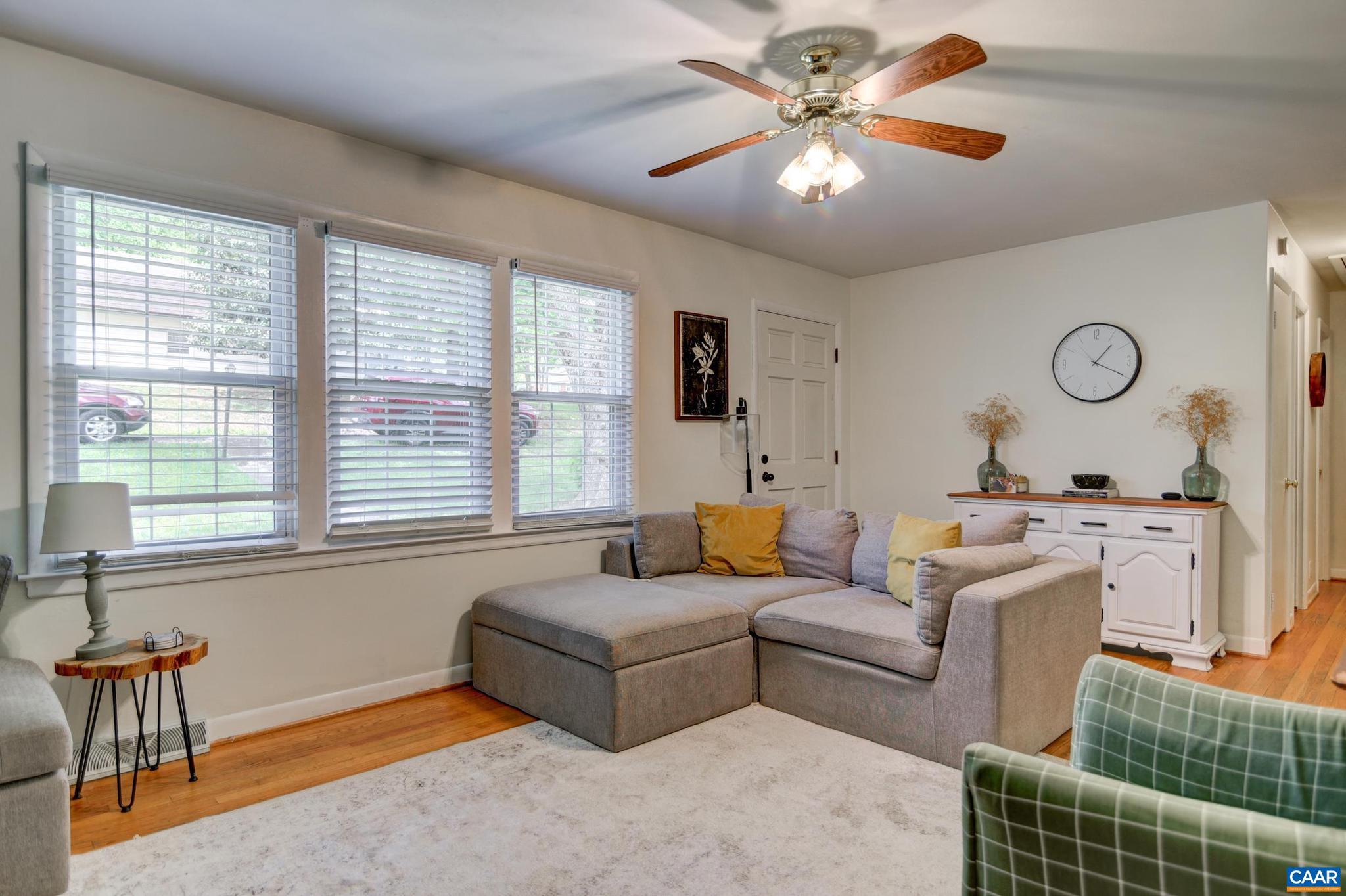 1026 OAKMONT CIR