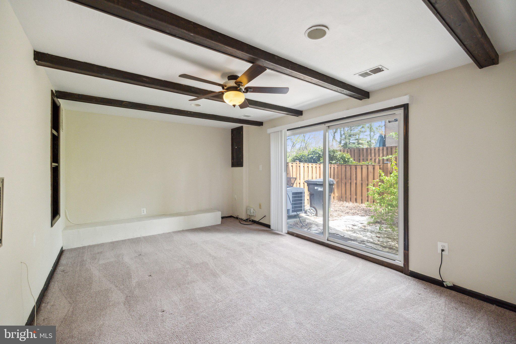 TREEBROOKE CONDOMINIUM - Residential Lease