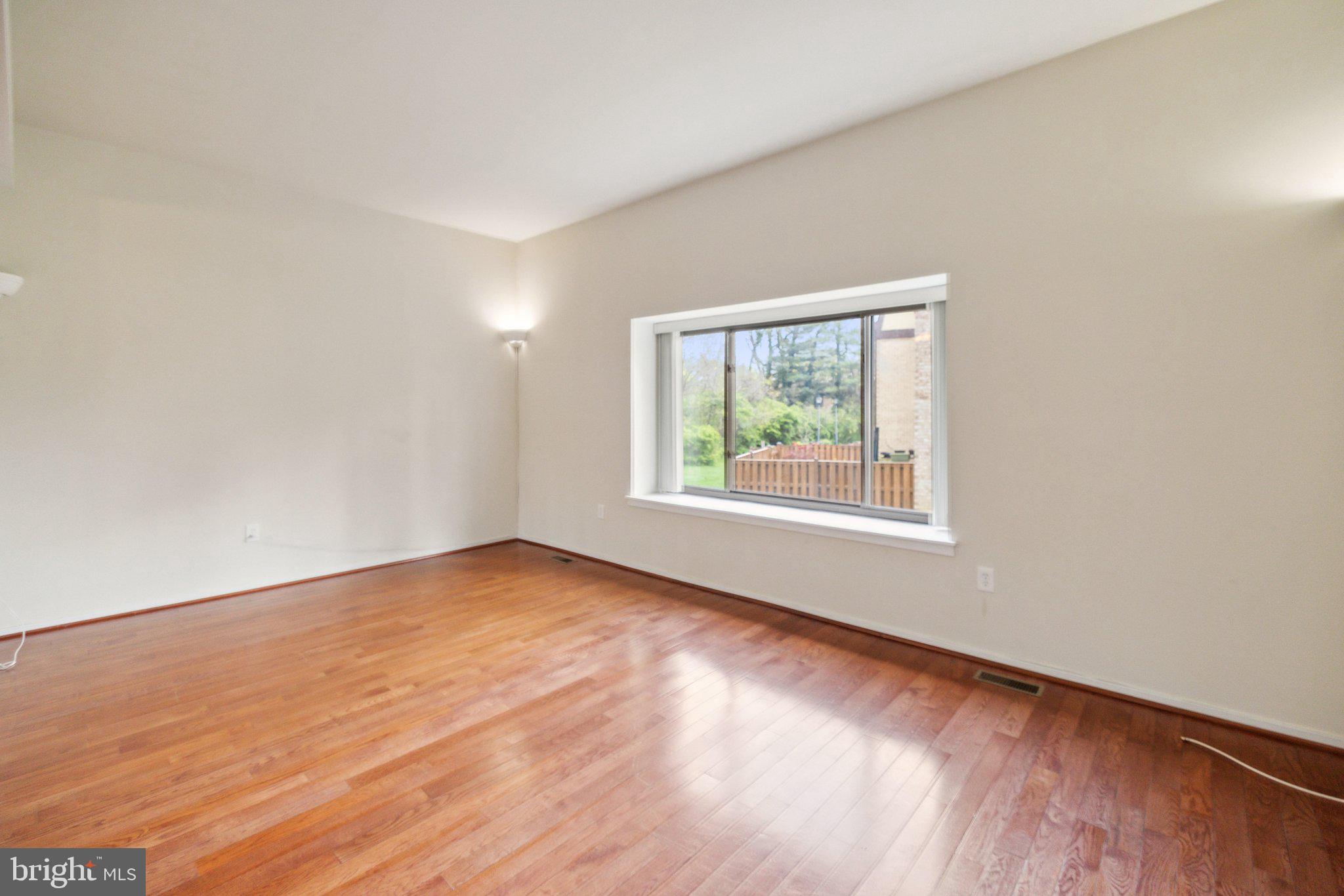 TREEBROOKE CONDOMINIUM - Residential Lease