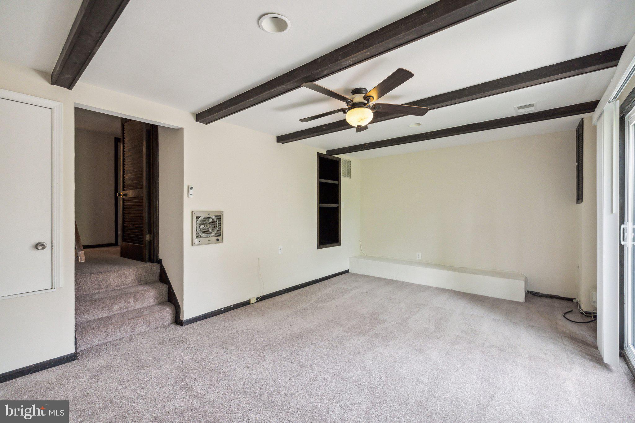 TREEBROOKE CONDOMINIUM - Residential Lease