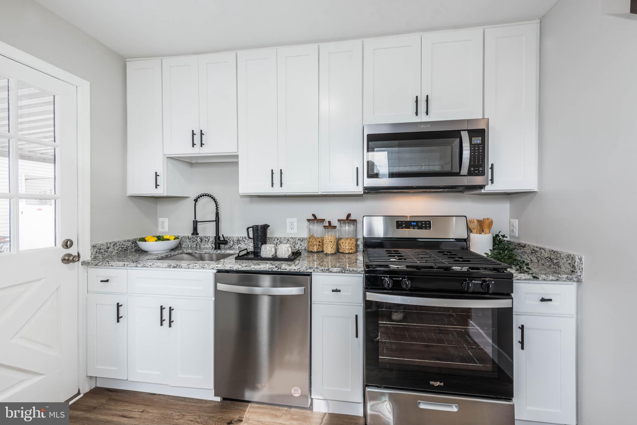 MURRAY POINT - Residential