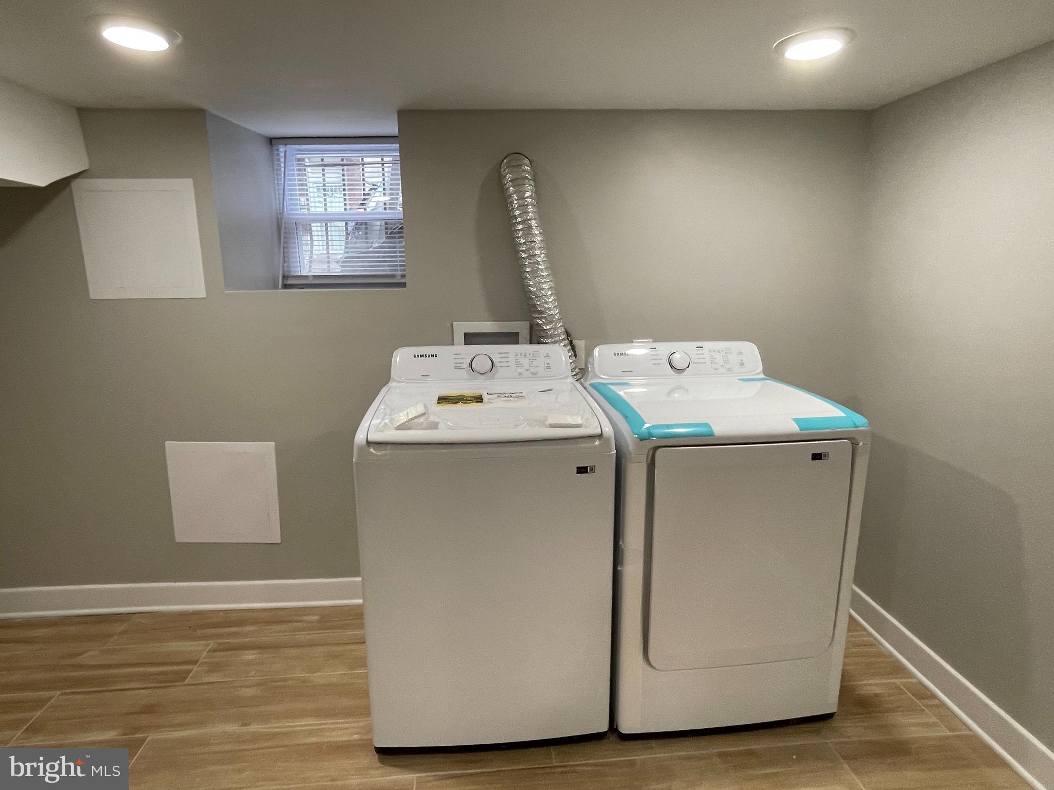 STRAWBERRY MANSION - Residential