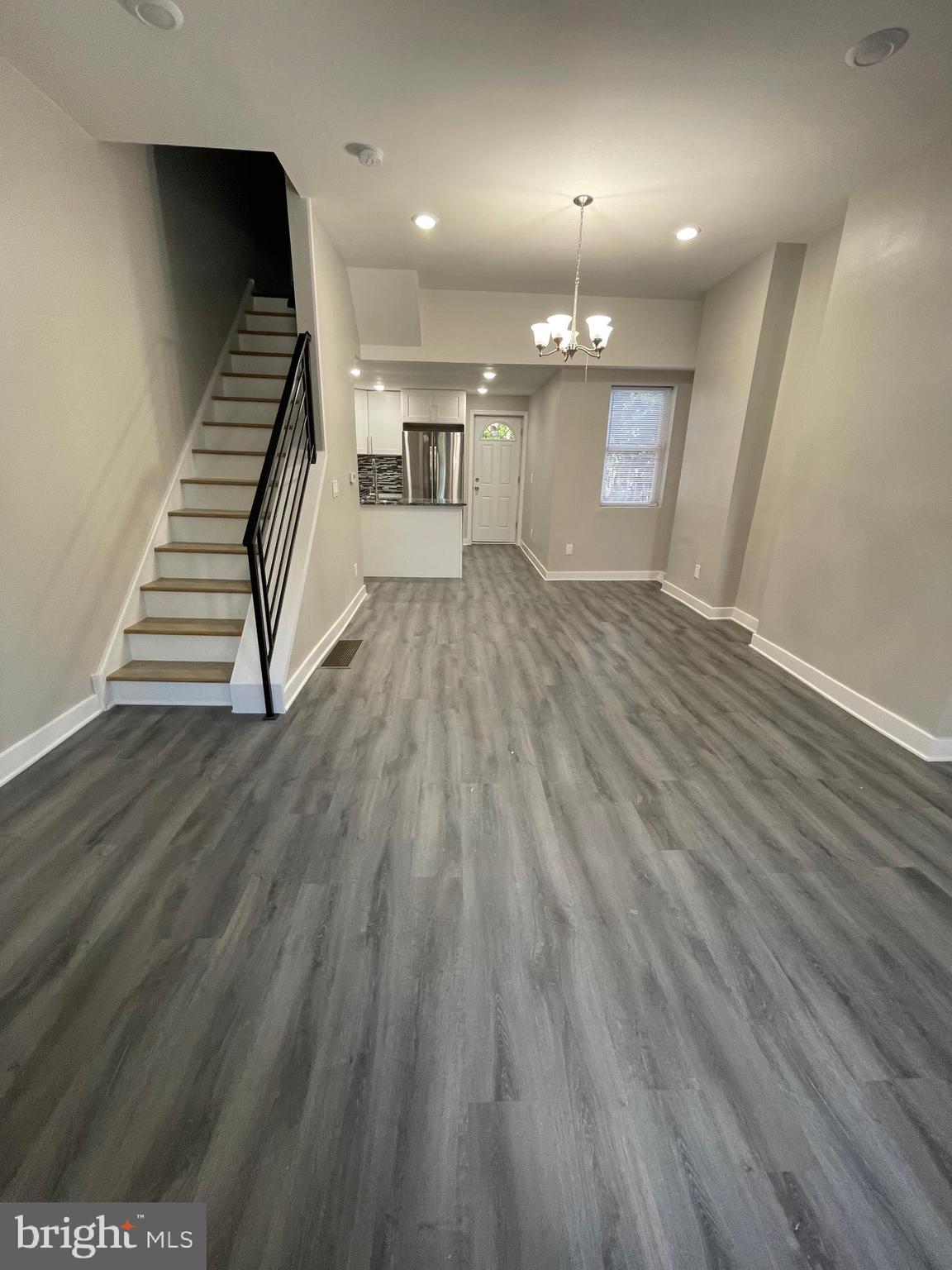 STRAWBERRY MANSION - Residential