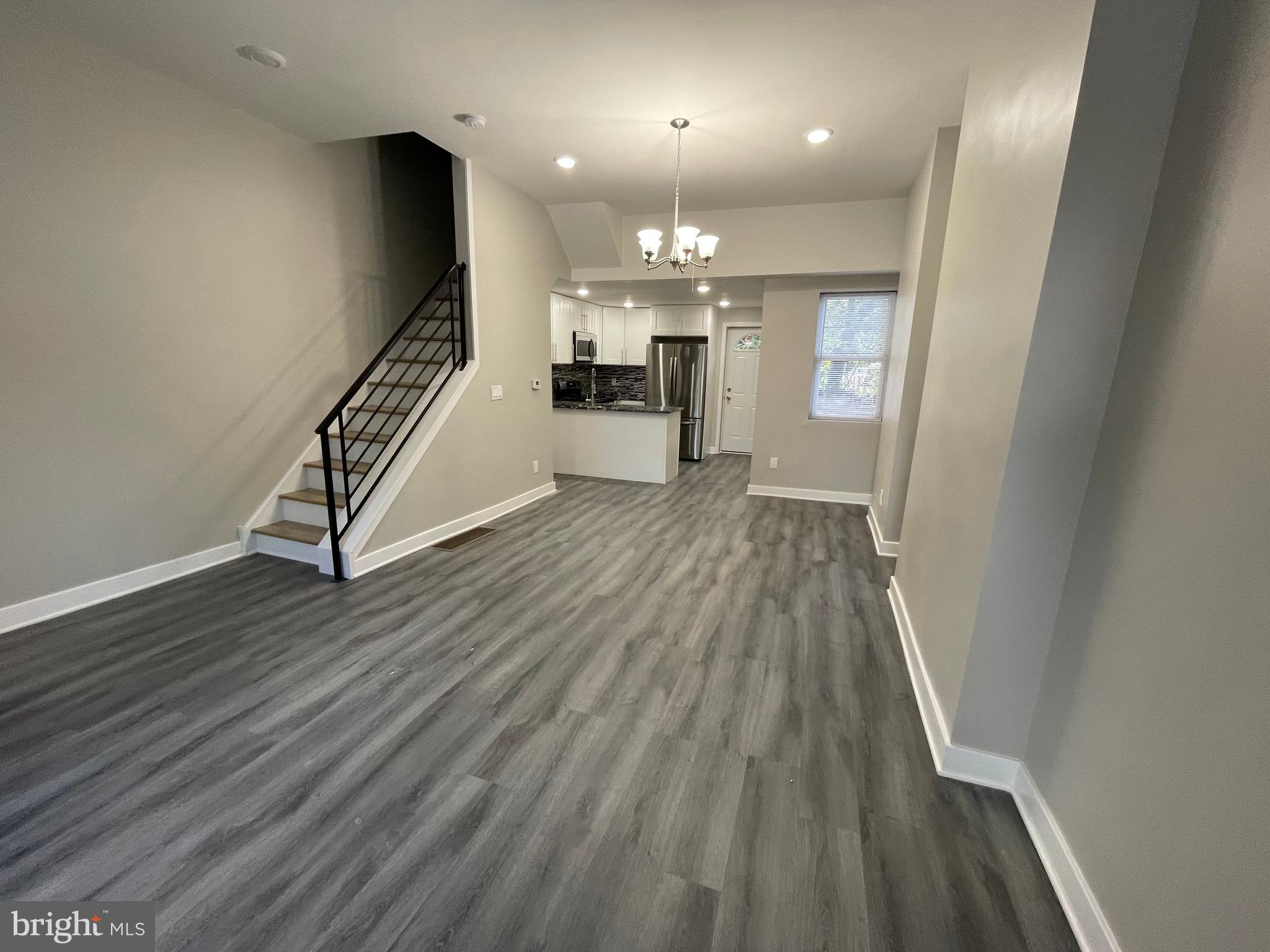 STRAWBERRY MANSION - Residential